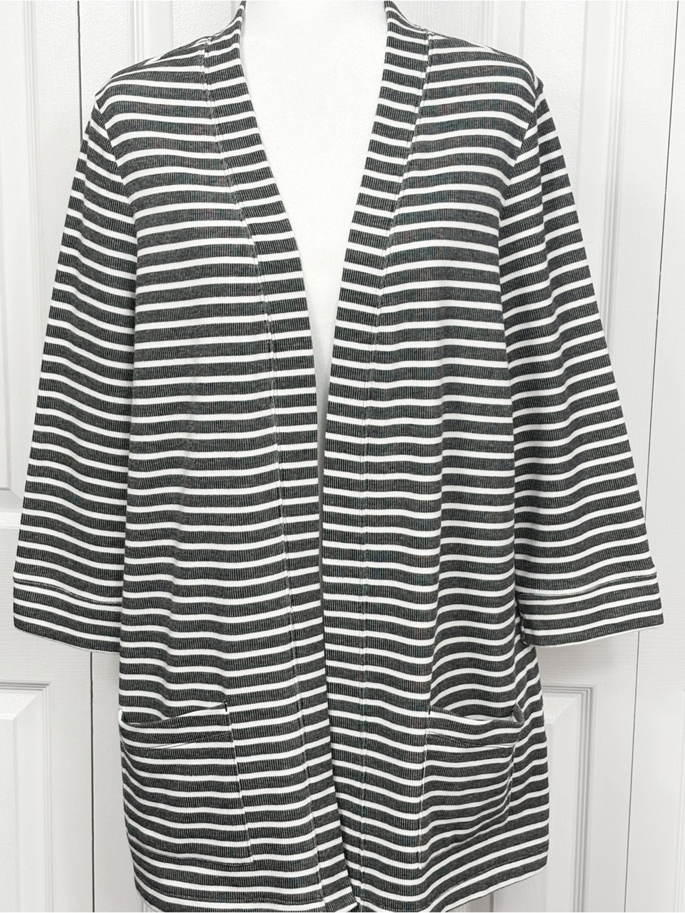 Karen Scott Sport Gray & White Stripe Ribbed Knit 3/4 Sleeve Cardigan XL